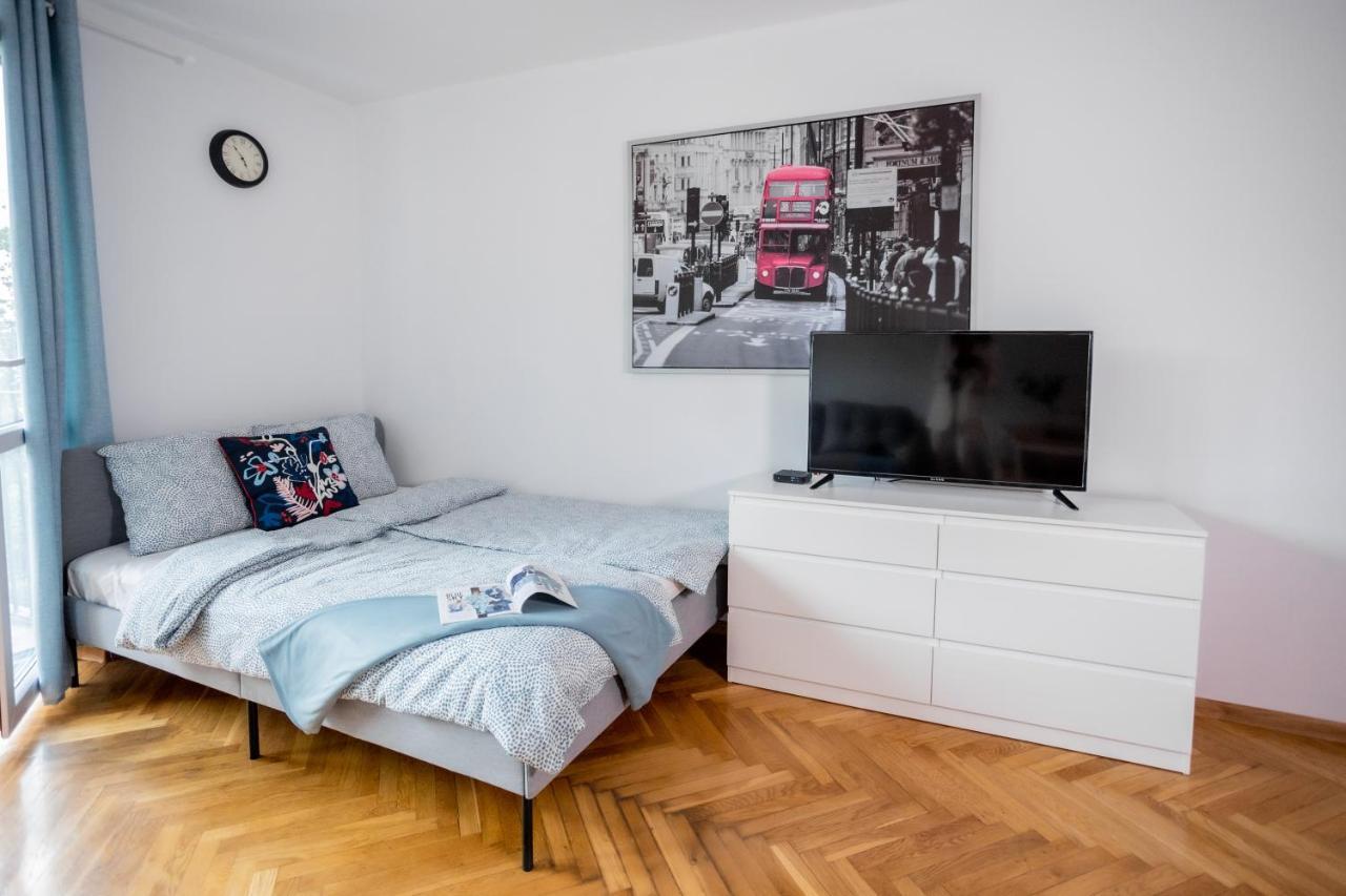 Superapart Plac Dabrowskiego 12 Warsaw Luaran gambar